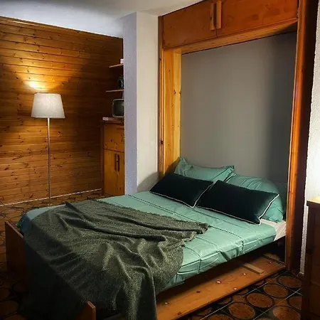 Emma's Tiny House *
